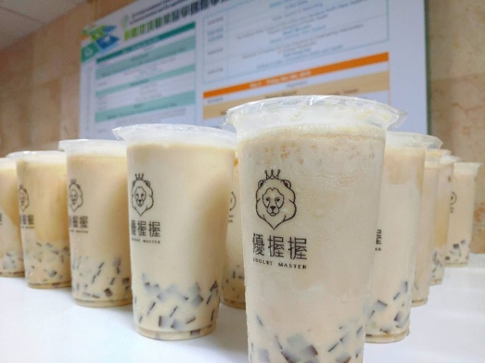 酸奶手搖飲